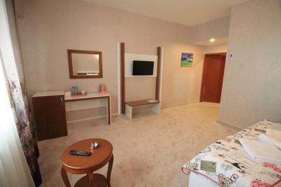 Gold Suite