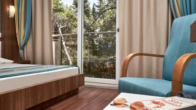 Luca Beach Hotel