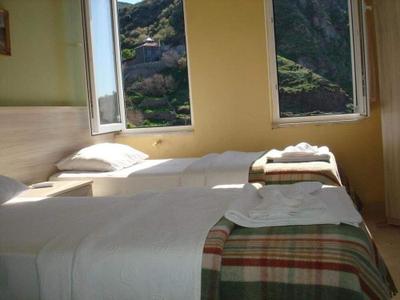 Denizhan Hotel