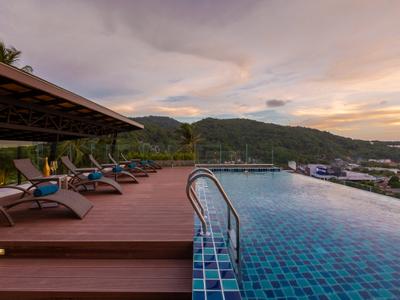 Splendid Sea View Resort