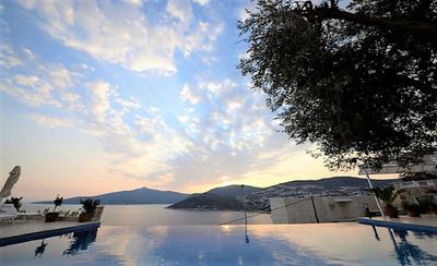 Emilia Luxury Apartments