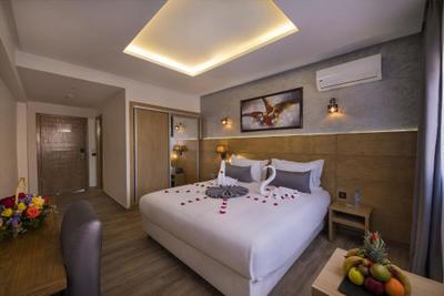 Stars Hotel