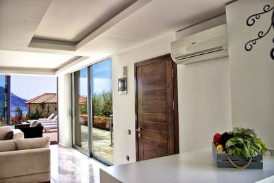 Villa Ladera by VillaTatilin