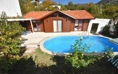 Villa Honey