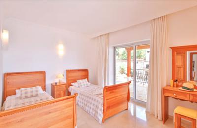 Villa Tavla