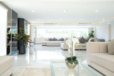 Oriole Residence