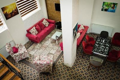 Sarah Suites