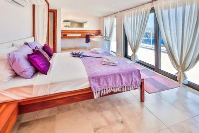 Villa Bluewing