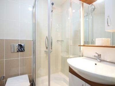 Nil Luxury Academic Apart