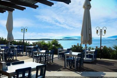 Cesme Inn Garden