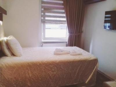 City Hotel