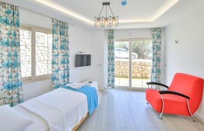 Hediye Hanim Suit Apart