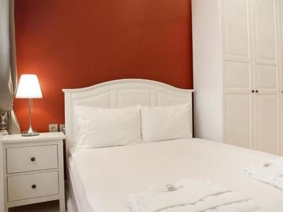 Golden Horn Suite