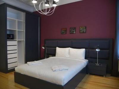 Golden Horn Suite