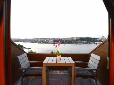 Golden Horn Suite