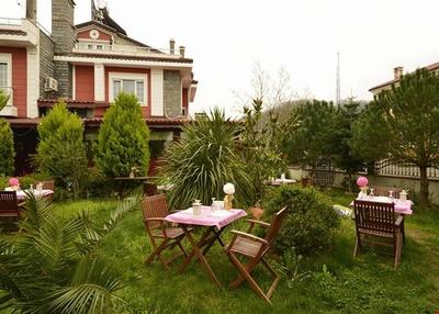 Destina Boutique Hotel