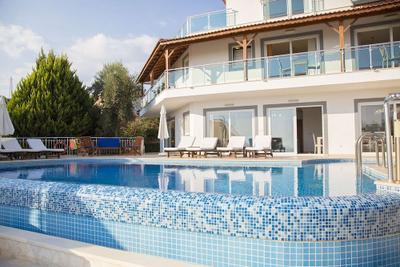 Villa Nisroc
