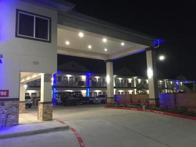 Americas inn and Suites IAH North