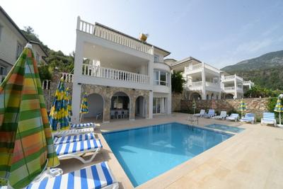 Emre White Villas