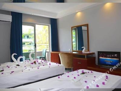 Bayar Garden Beach Hotel