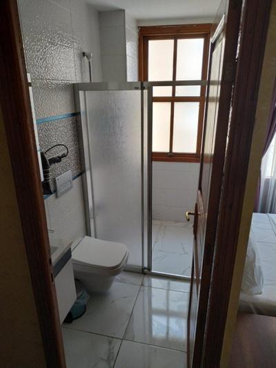 Lorin Otel