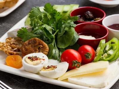 Ozhan Otel