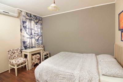 Deniz Home & Suits