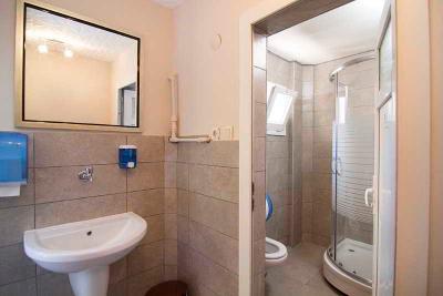 Deniz Home & Suits