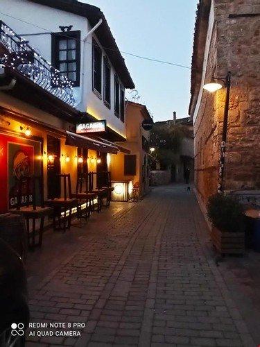 Gagarin Pub & Hotel