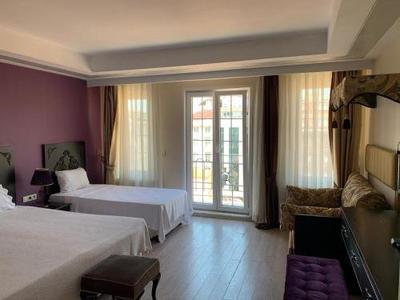 Viva Royal Hotel