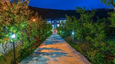 Suren Eco Villa