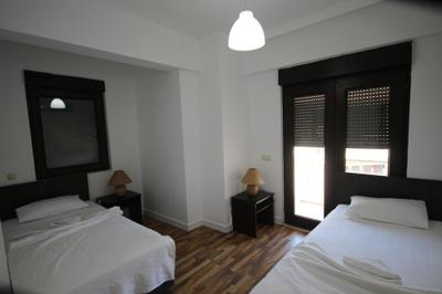 Villa Elm by Elm