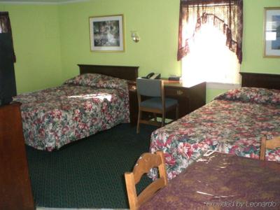 Pilgrim Inn & Cottages