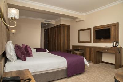 Ardy's Hotel