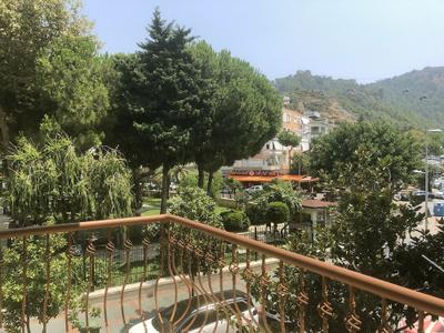 Cleopatra Beach Apartments