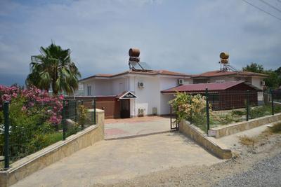Alanya Mahmutlar Villa