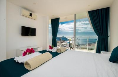 Lumiere Villas