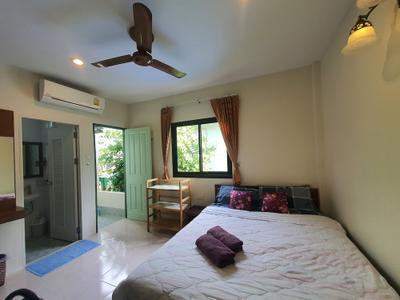 Baan Muchshima Hostel Phuket