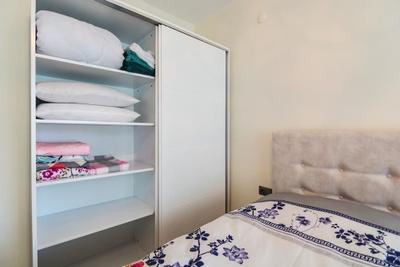 Seven Stars Apartments