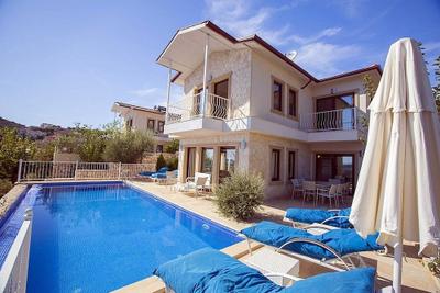 Villa Iris