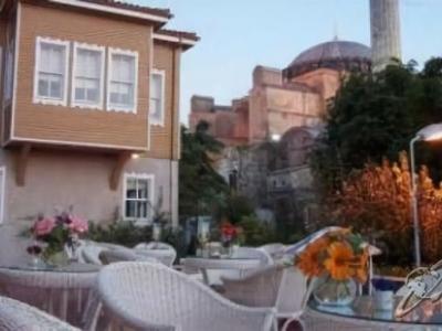 Turing Ayasofya Konaklari