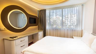 Is Hotel