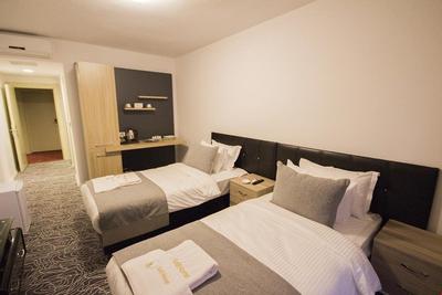 Onno House Apartments