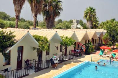 River Park Hotel Bungalows