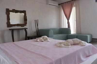 Assos Kotti Margot Hotel