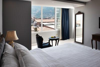 Voyage Elegante Hotel