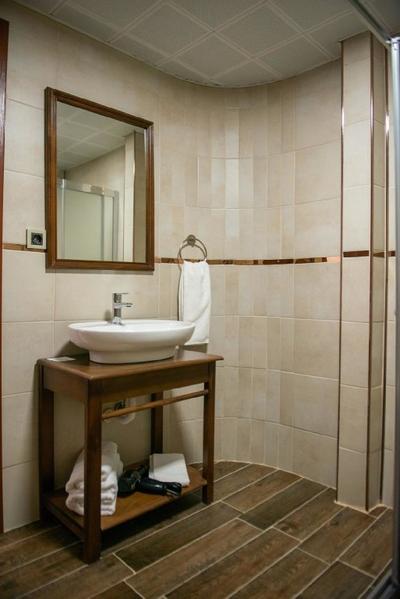 Voyage Elegante Hotel