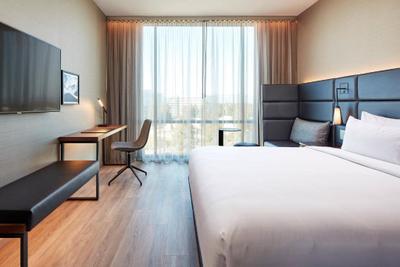 Ac Hotel By Marriott Raleigh Downtown