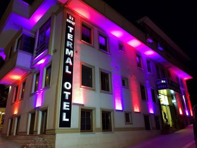Ozhayat Hotel