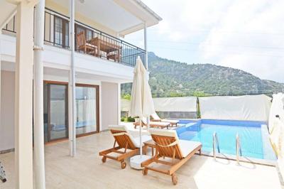 Villa Yani